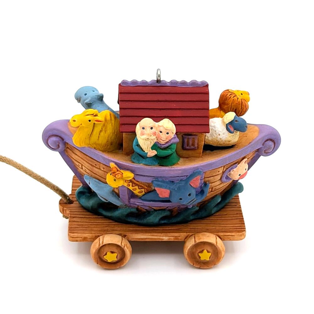 Vintage 2000 Hallmark Keepsake Ornament Safe in Noah’s Ark Retired Collectible